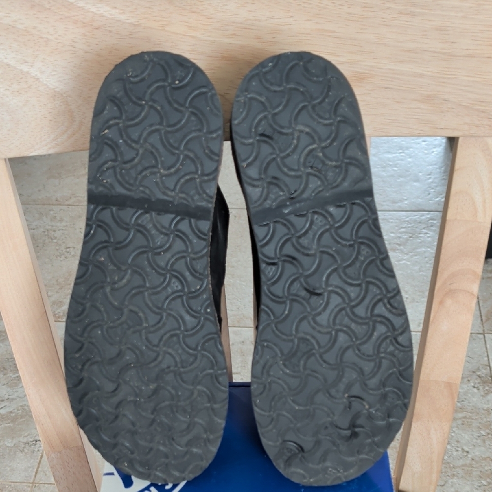 Birkenstock "Pasadena Men III" Black Suede Loafers (42) Ladies 11/Men's 9. EUC - Picture 7 of 11